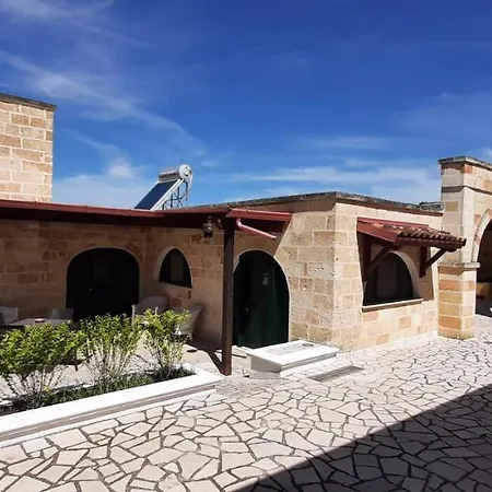Masseria San Nicola Bed & Breakfast
