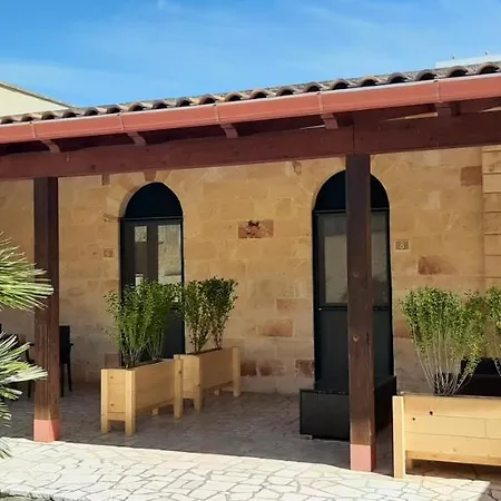 Bed & Breakfast Masseria San Nicola Torre Santa Susanna