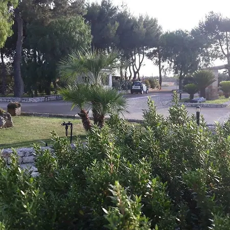 Masseria San Nicola Bed & Breakfast Torre Santa Susanna